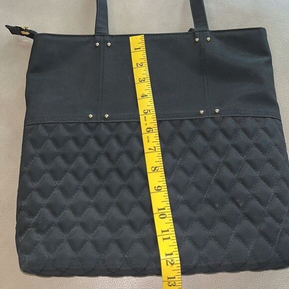 ST. JOHN Black Quilted Shoulder Bag - Picture 11 of 14